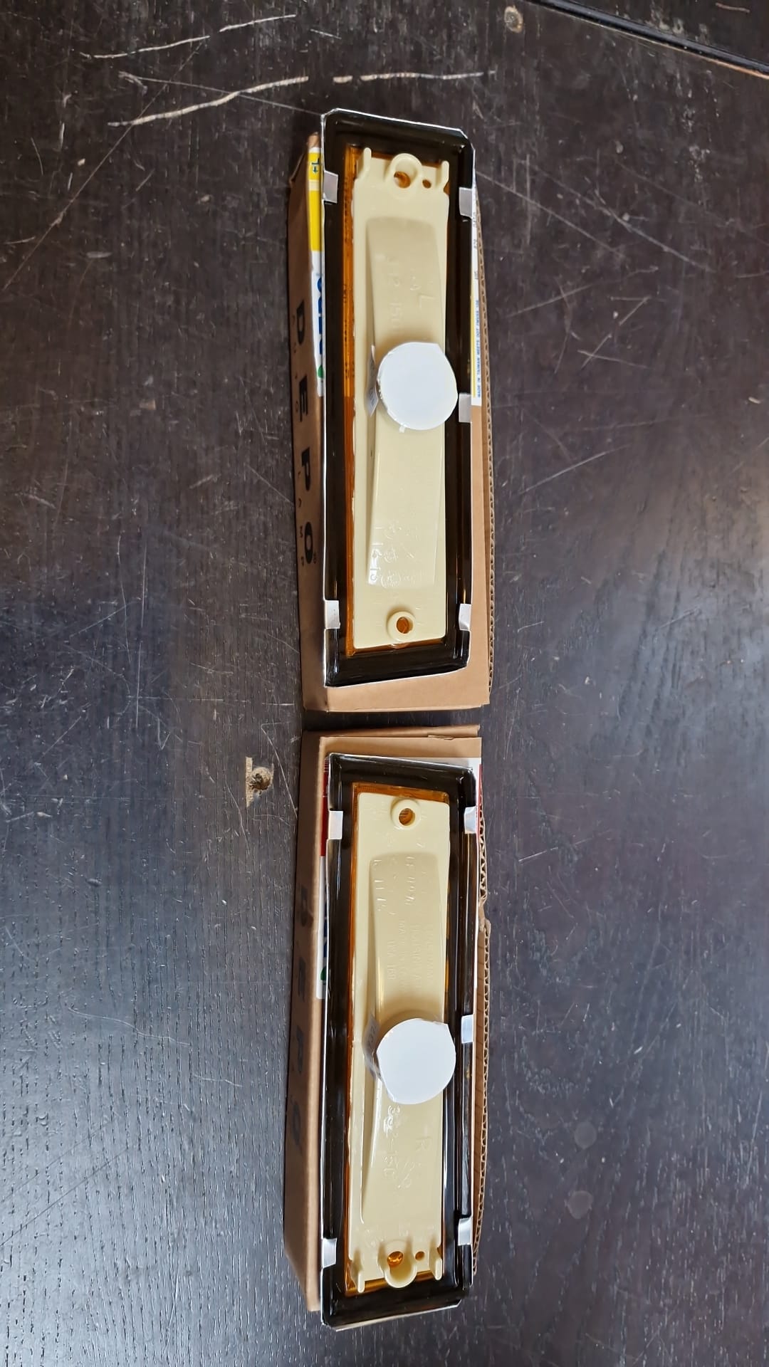Sidemarker set L+R met trim. - Afbeelding 3